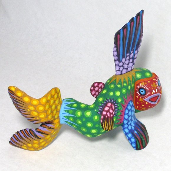 Zeny Fuentes Y Reyna Alebrije Wood Hand Carved/Painted Fish from Oaxaca Mexico - Picture 14 of 15